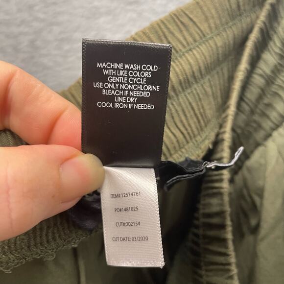 Torrid Relaxed Fit Cargo Joggers Size 1X - Picture 5 of 5